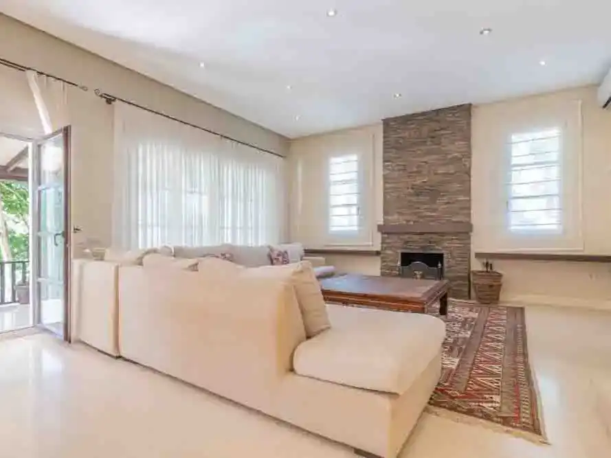 Sala de estar de Piso en venta en Sotogrande Alto