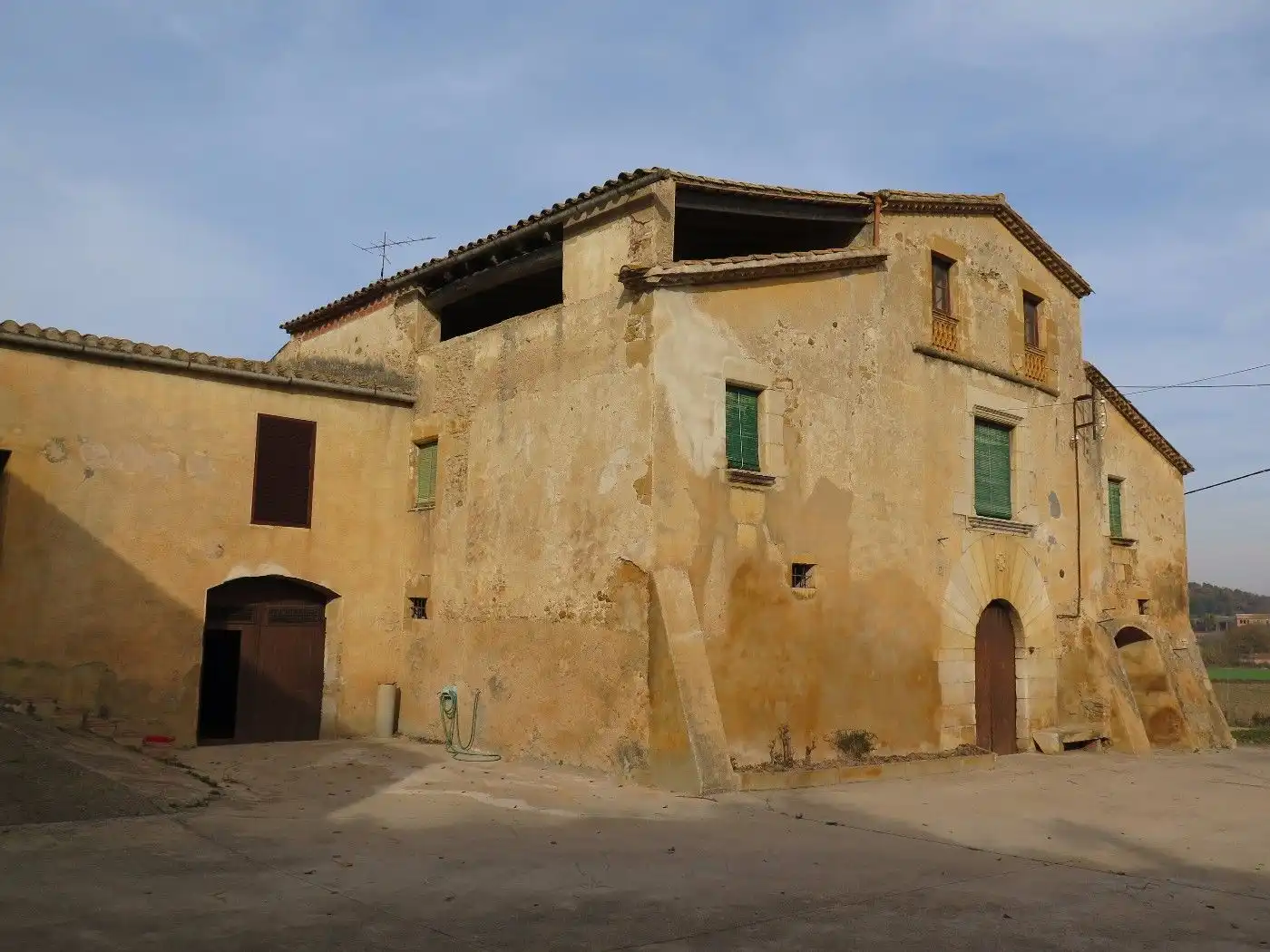 Casa rústica en venda a La Bisbal d'Empordà, imagen 2