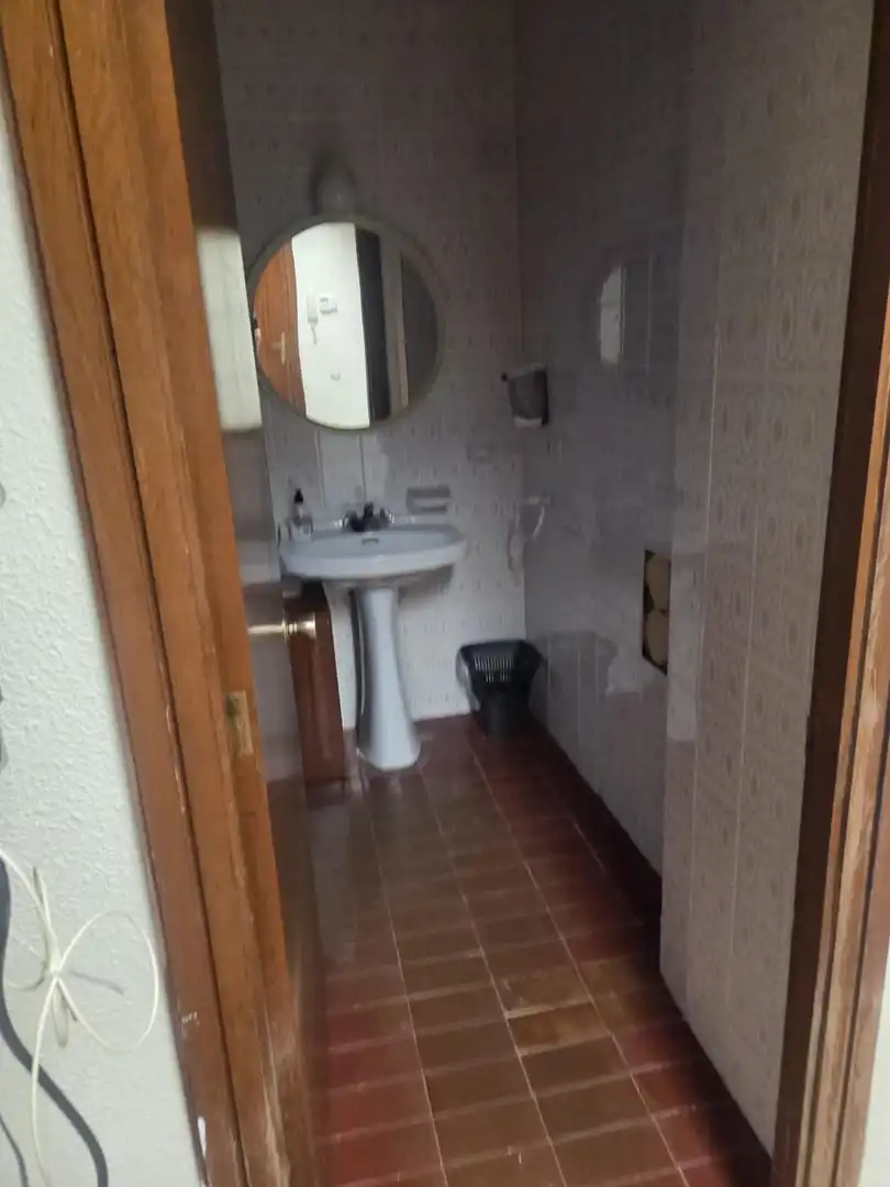 Baño de Oficina de alquiler en Valencia con Aire acondicionado