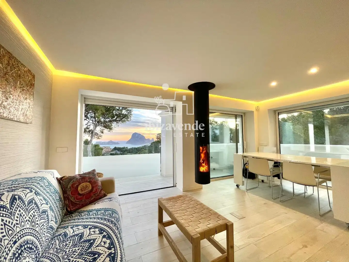 Sala d'estar de Àtic de lloguer en Sant Josep de sa Talaia amb Aire condicionat, Calefacció i Terrassa