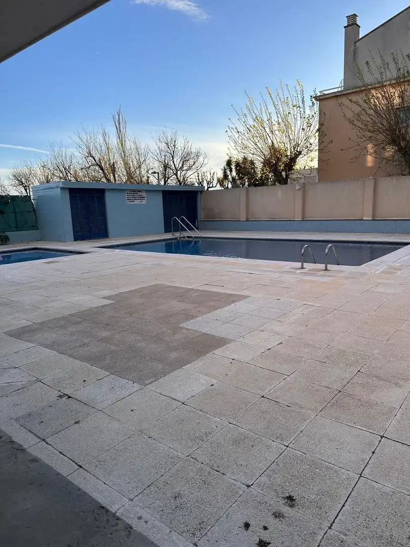 Piscina de Apartament en venda en Sitges amb Parquet, Terrassa i Balcó
