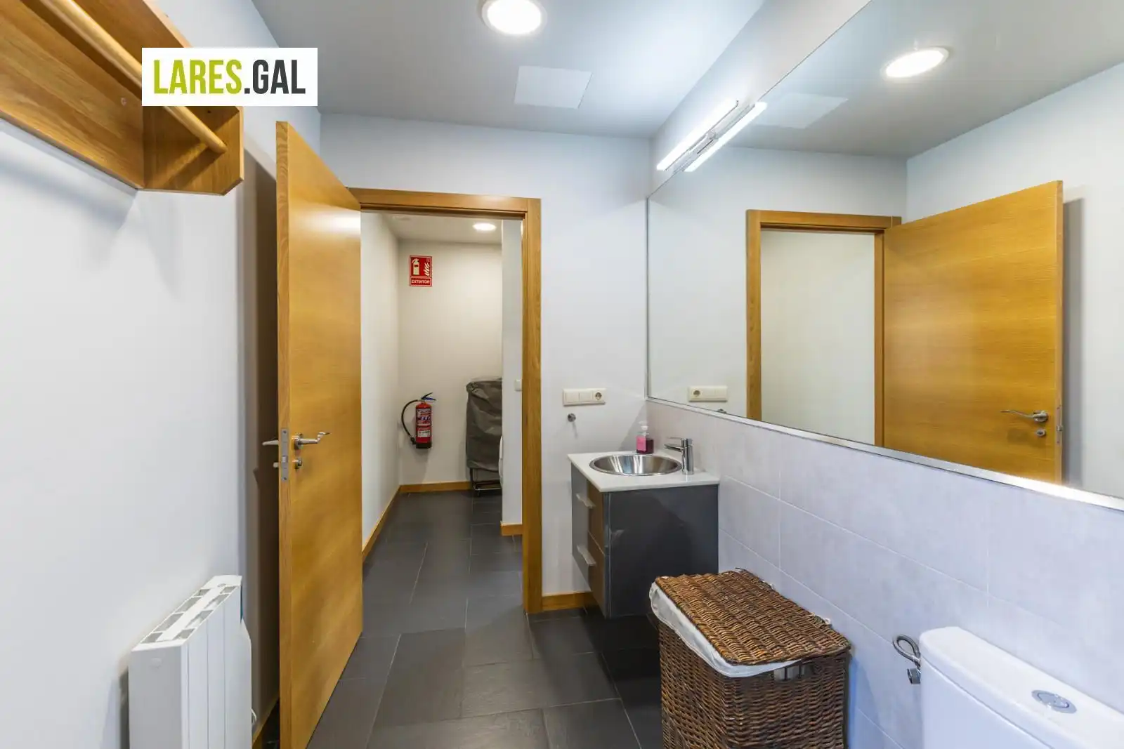 Baño de Casa o chalet en venta en Cangas  con Calefacción, Amueblado y Horno