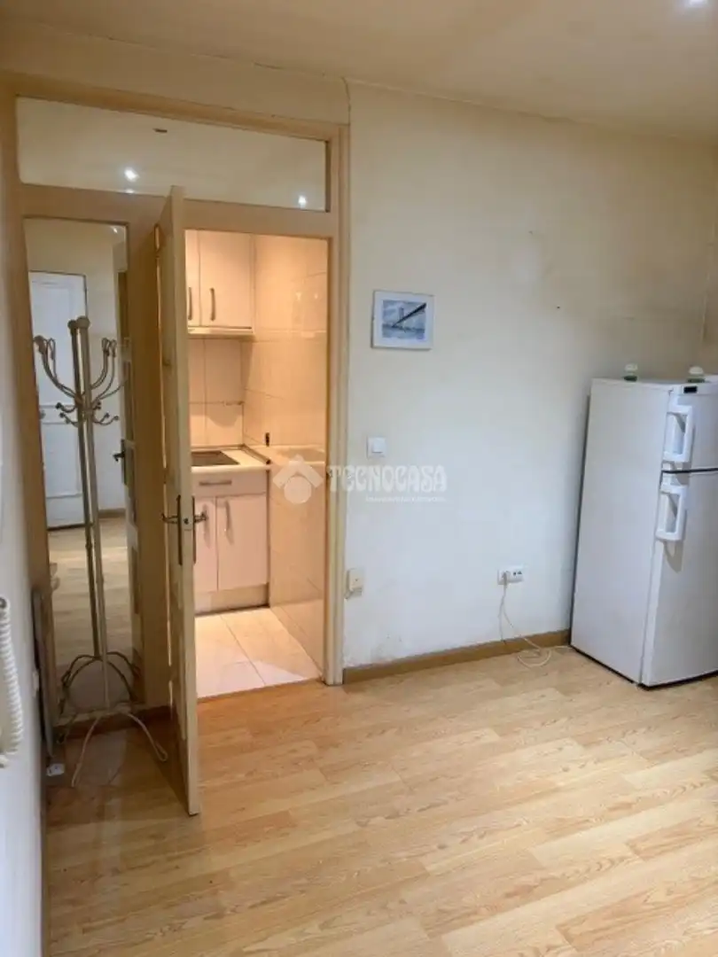 Kitchen of Flat for sale in Madrid