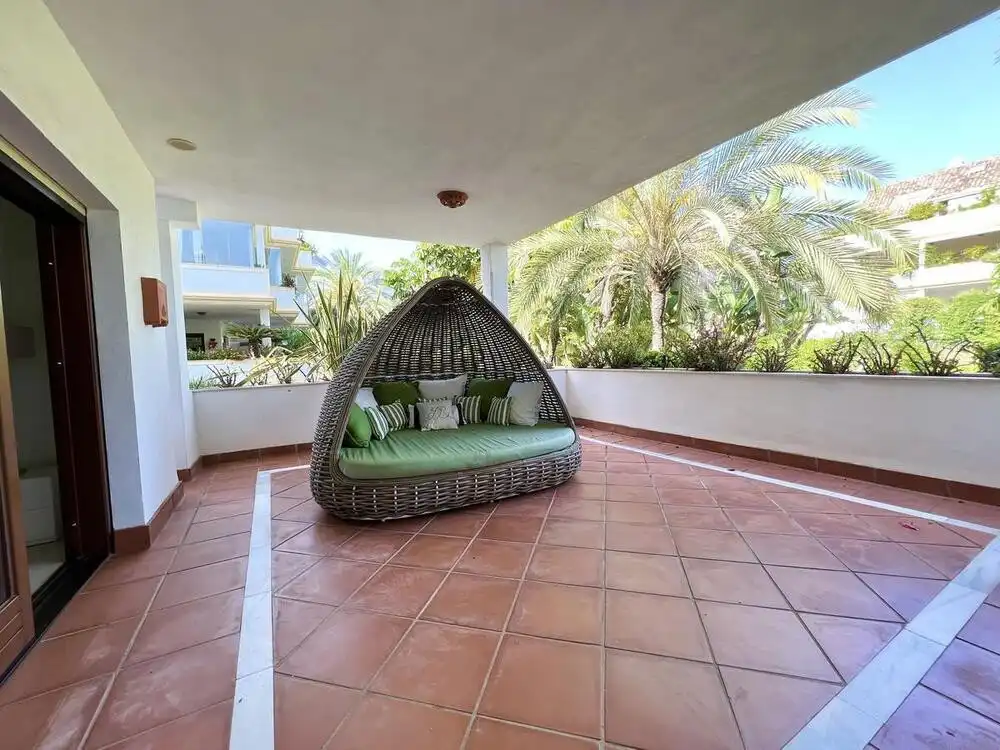 Terrace of Ground floor for rent in Marbella  with Air Conditioner, Private garden and Terrace