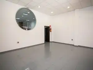 Local comercial en venda a Calle Guerrero Gajete, imagen 3
