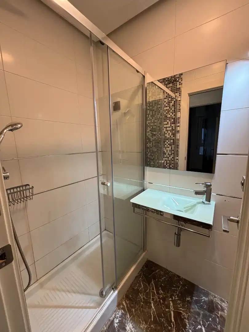 Badezimmer von Wohnung zur Miete in Andújar mit Klimaanlage, Heizung und Möbliert