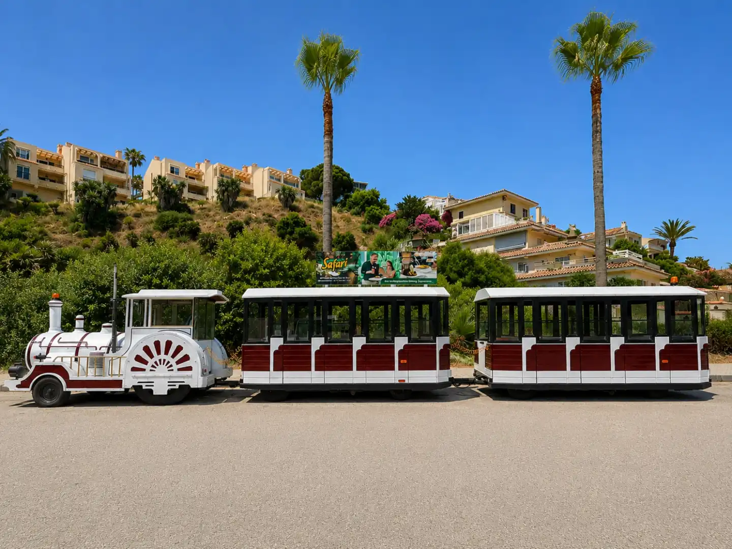 Außenansicht von Einfamilien-Reihenhaus zum Verkauf in Mijas mit Klimaanlage, Terrasse und Möbliert
