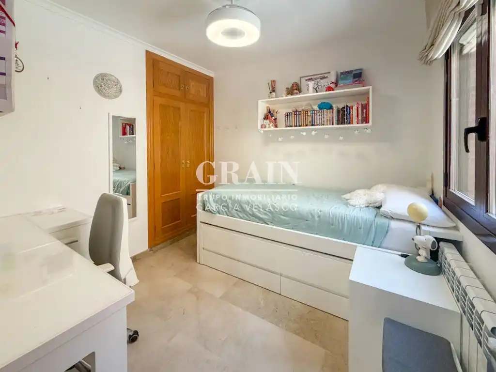 Habitación de Casa o chalet en venta en Albacete con Aire acondicionado, Calefacción y Jardín privado