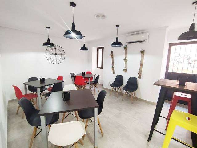 Local comercial en Alquiler en Centro Urbano