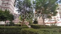 Exterior view of Flat for sale in  Sevilla Capital  with Air Conditioner