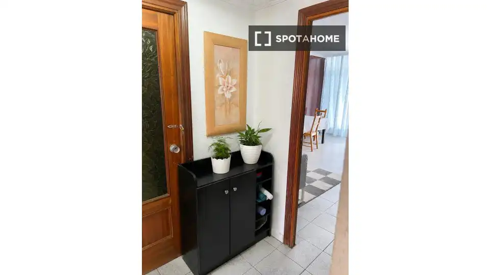 Vista exterior de Apartamento para compartir en Madrid con Aire acondicionado, Calefacción y Terraza
