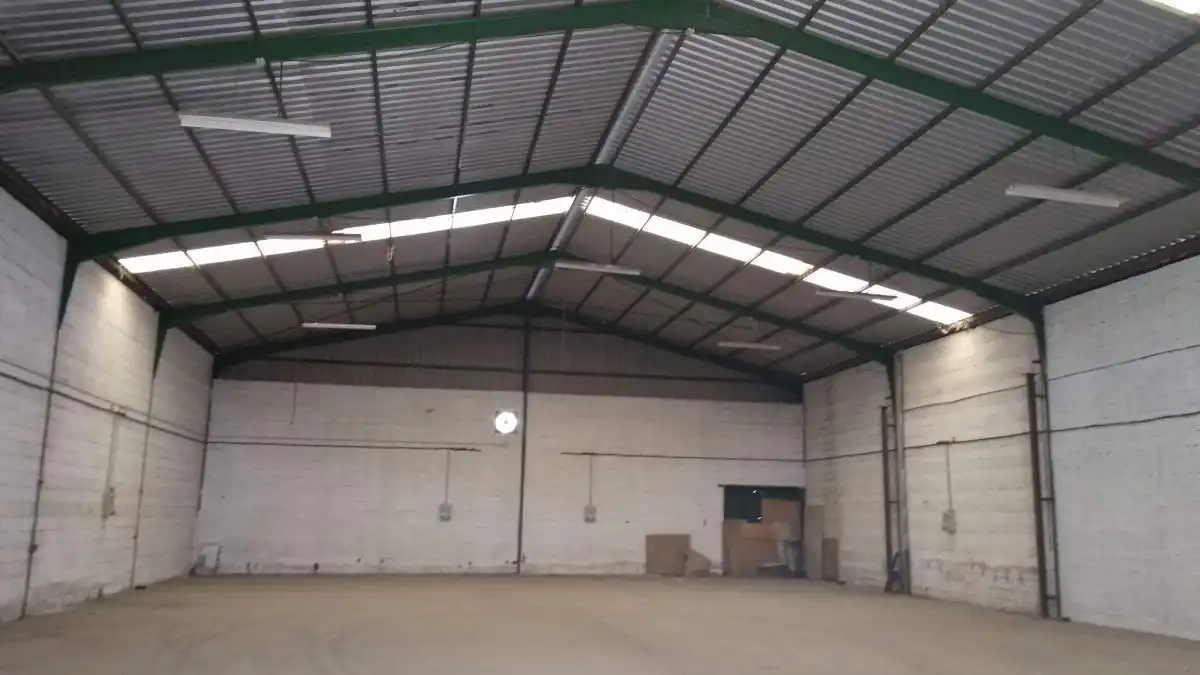 Nau industrial de lloguer en Alcalá de Guadaira