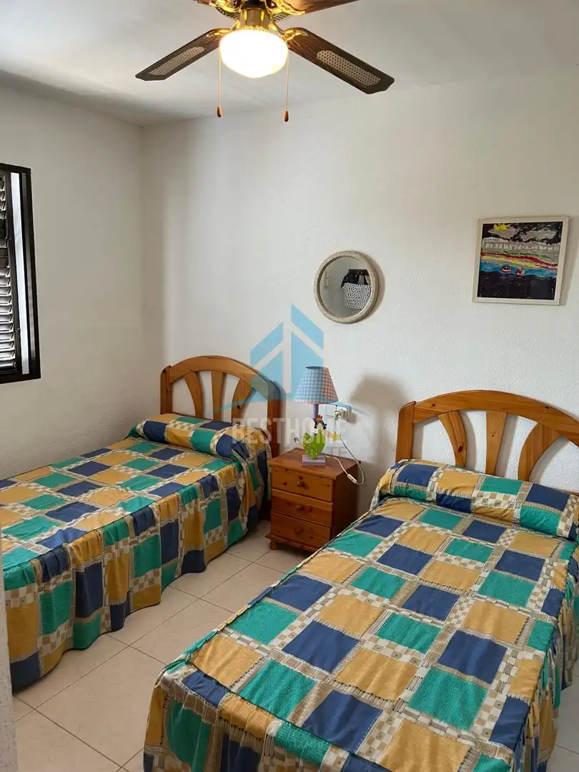Dormitori de Casa adosada en venda en Sueca amb Jardí privat, Terrassa i Traster