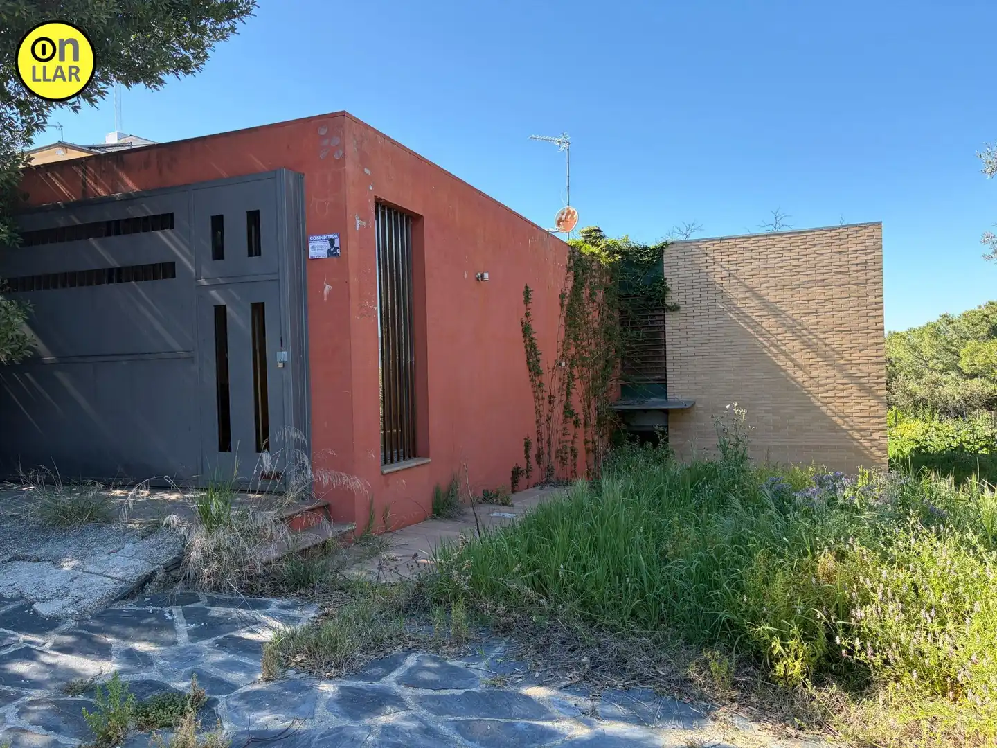 Vista exterior de Casa o chalet en venta en Lliçà d'Amunt con Jardín privado