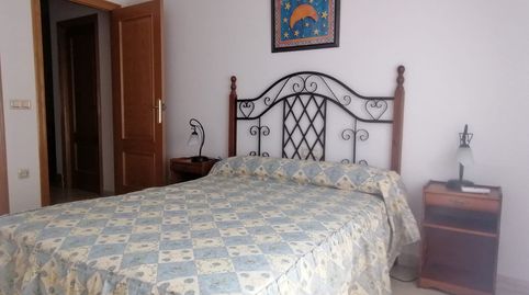 Foto 5 de Casa adosada en venta en Yeste, Albacete