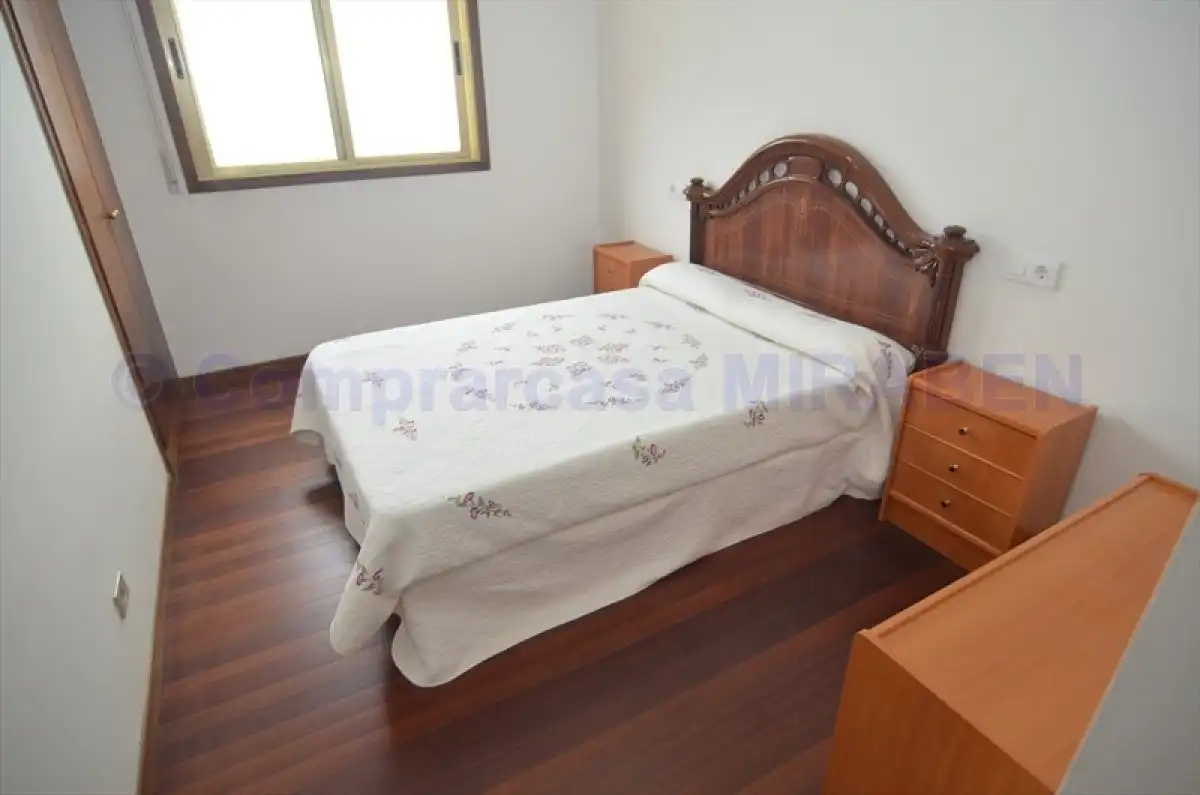 Bedroom of Flat for rent in Boiro, A Coruña