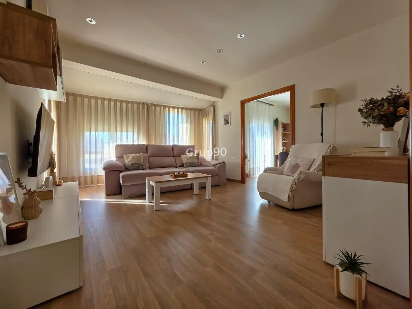 Living room of Flat for sale in Lleida  with Air Conditioner, Heating and Balcony