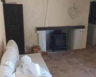 Casa adosada en venda en Villanueva de Algaidas amb Terrassa i Piscina