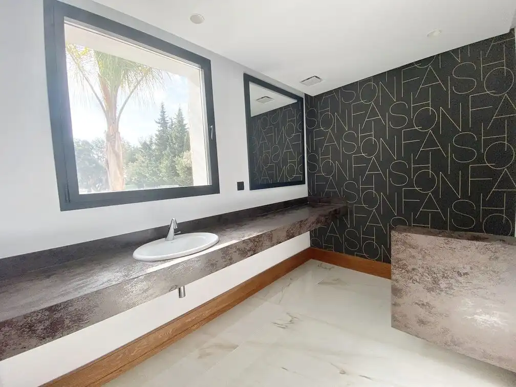 House with pool for sale in Marbella Centro, imagen 11