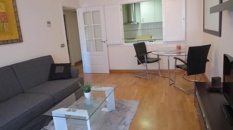 Foto 3 de Apartamento de alquiler en Calle del Monasterio de Montesclaros, Montecarmelo,  Madrid Capital