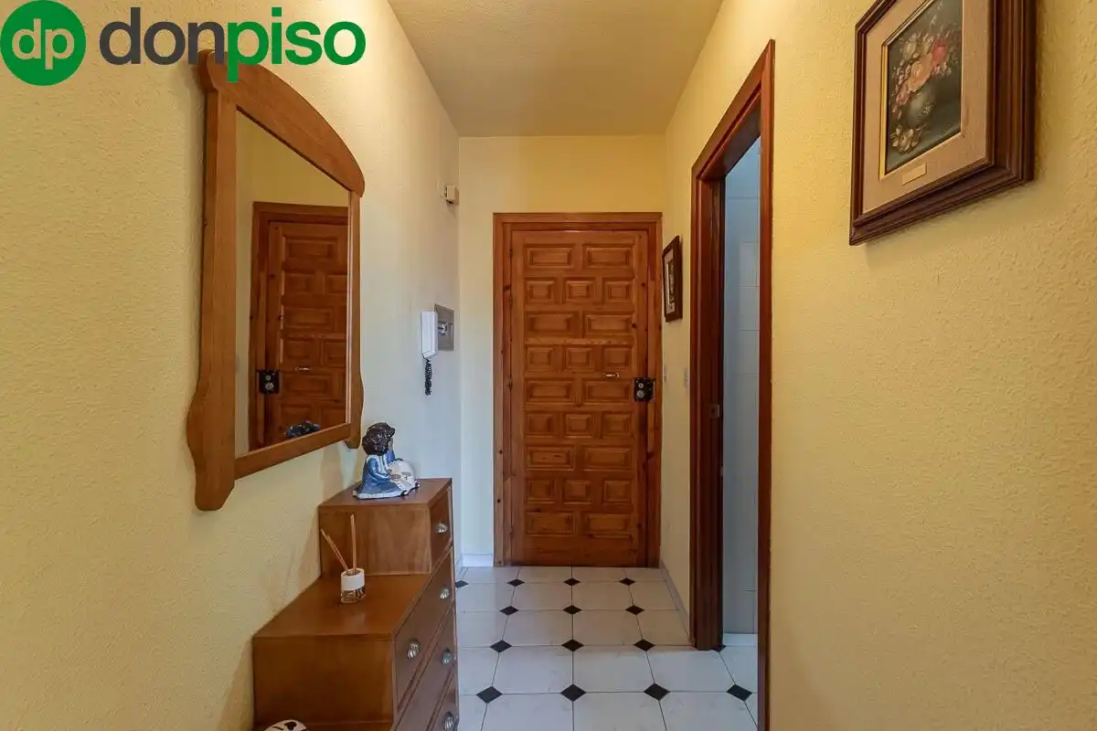 Piso en venta en Calle de Velimar, 21, Velilla - Velilla Taramay