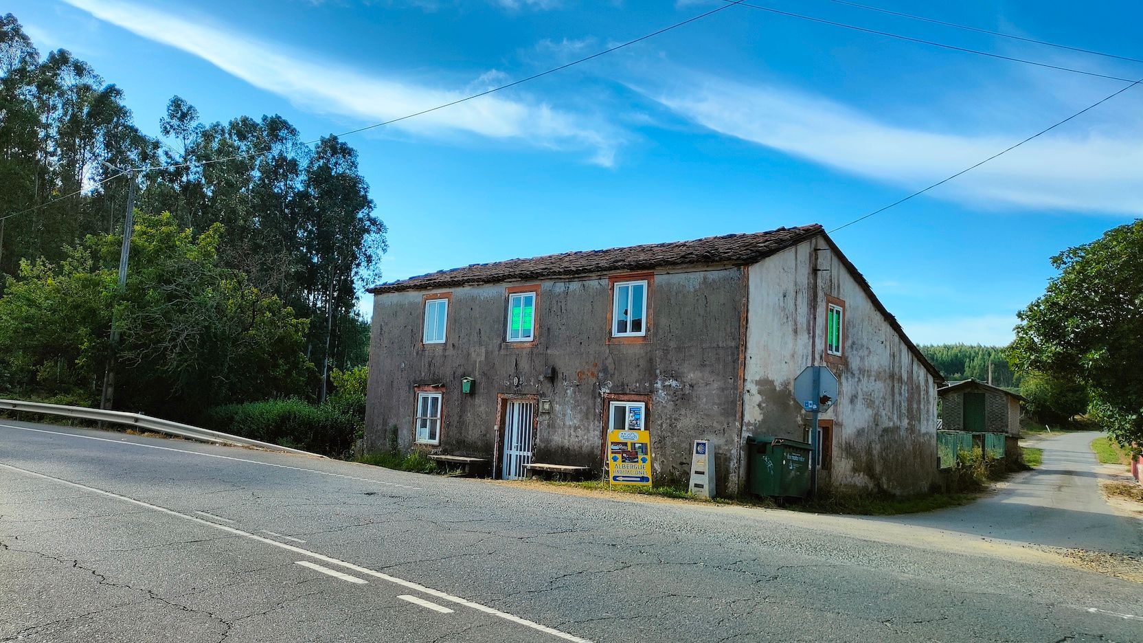 Vista exterior de Casa o xalet en venda en O Pino  amb Jardí privat