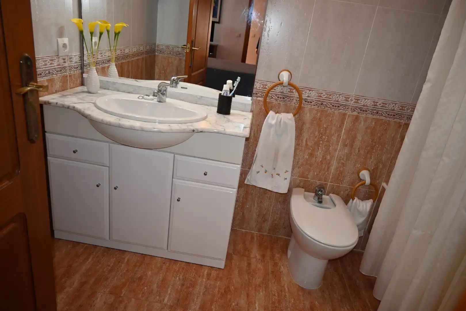Bathroom of Apartments for sale in La Manga del Mar Menor  with Heating, Terrace and Furnished