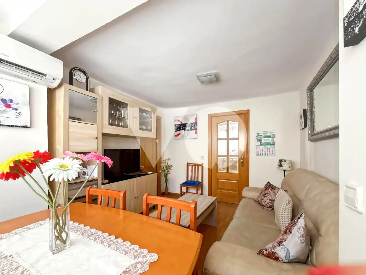 Wohnzimmer von Wohnung zum Verkauf in Madrid mit Klimaanlage und Heizung