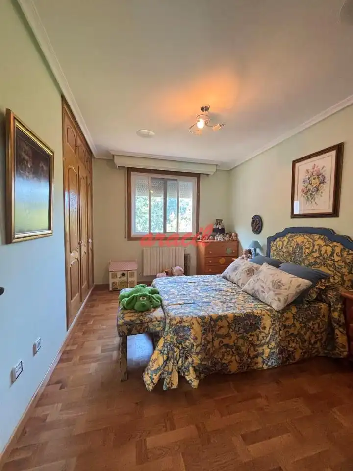 Chalet con terraza en venta en Toén, imagen 26