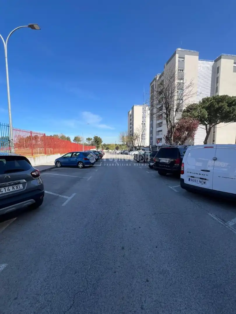 Parking de Piso en venta en Fuenlabrada con Calefacción