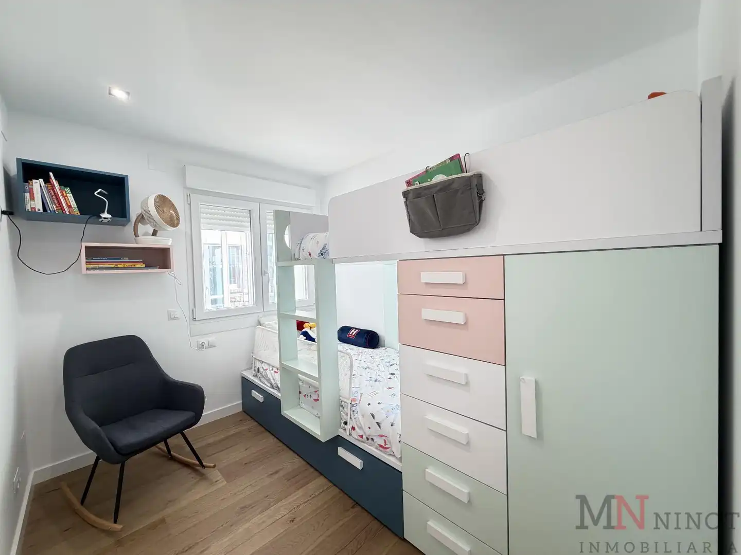 Bedroom of Apartments for sale in Benicasim / Benicàssim  with Air Conditioner and Community pool
