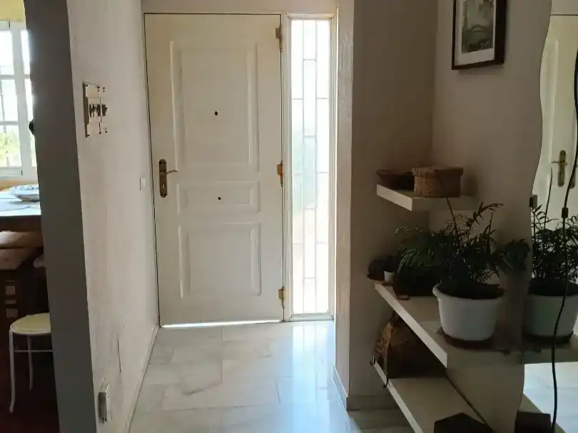 Casa adosada en venda en Torremolinos amb Balcó