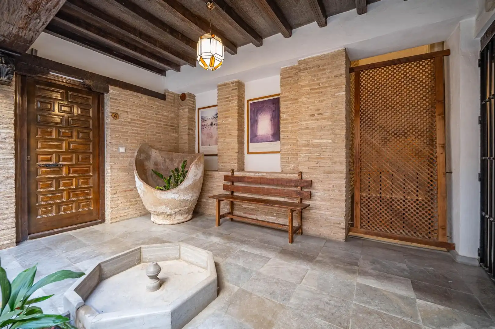 Buildings for sale in Granada
