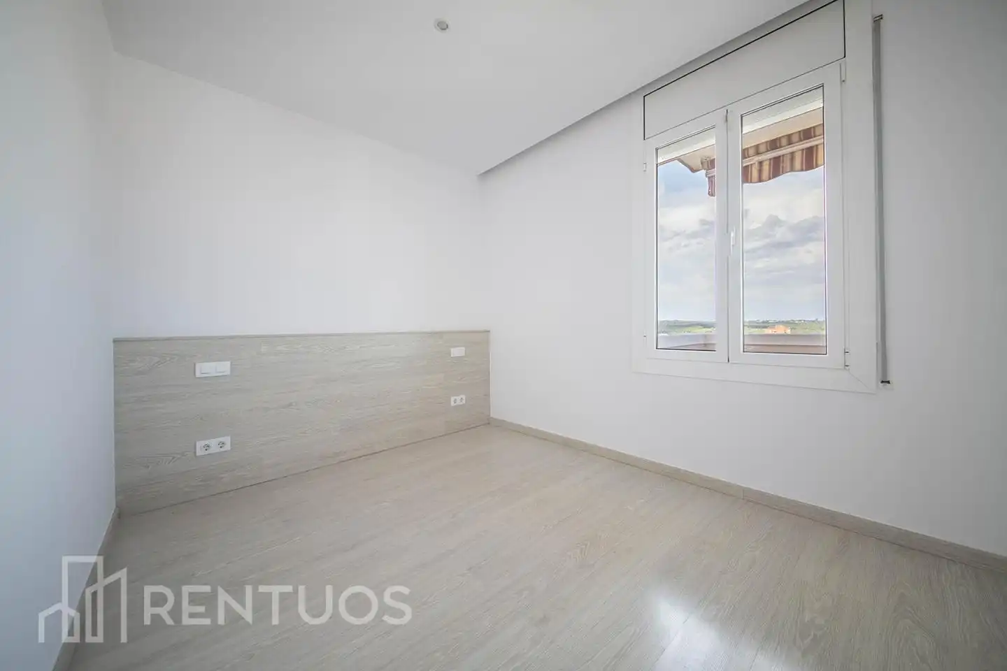 Schlafzimmer von Wohnung zur Miete in Sabadell mit Klimaanlage, Parkett und Terrasse