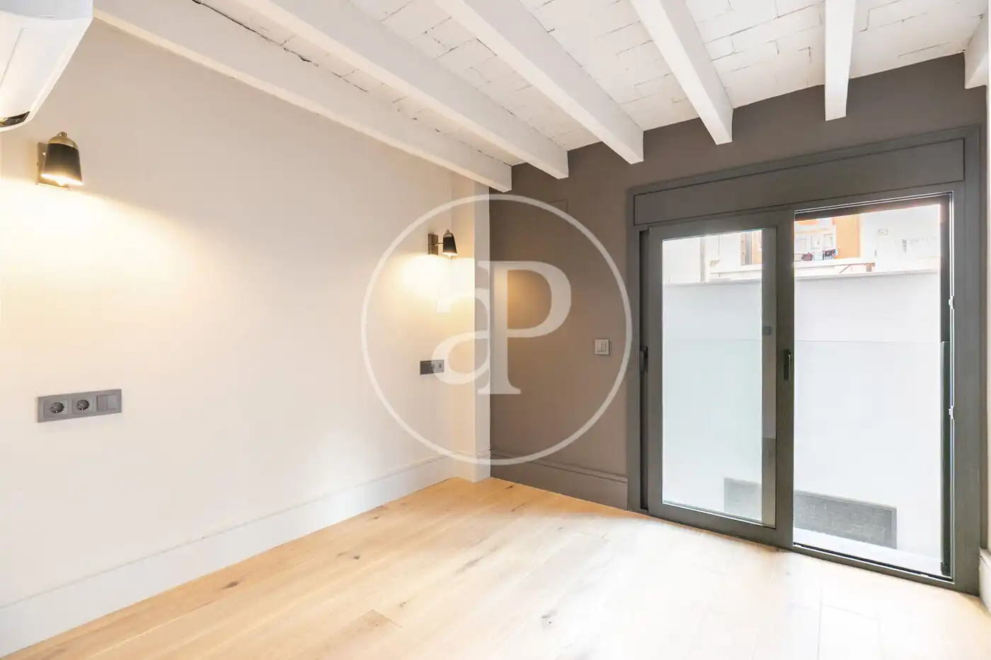 Dúplex en venta en Barcelona con Aire acondicionado, Calefacción y Terraza