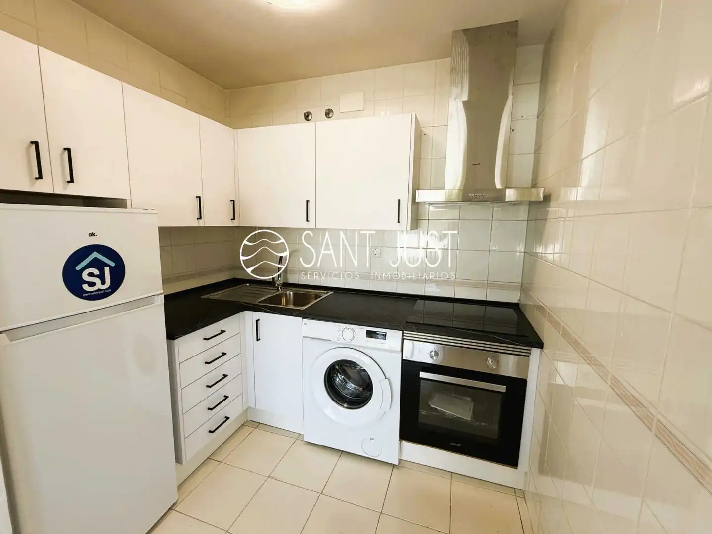Cuina de Àtic en venda en Vila-seca amb Terrassa, Moblat i Forn