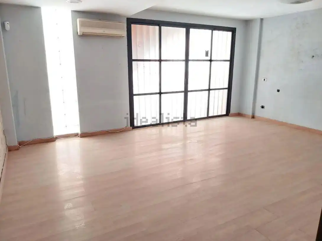Piso en venta en Sollana con Terraza y Balcón