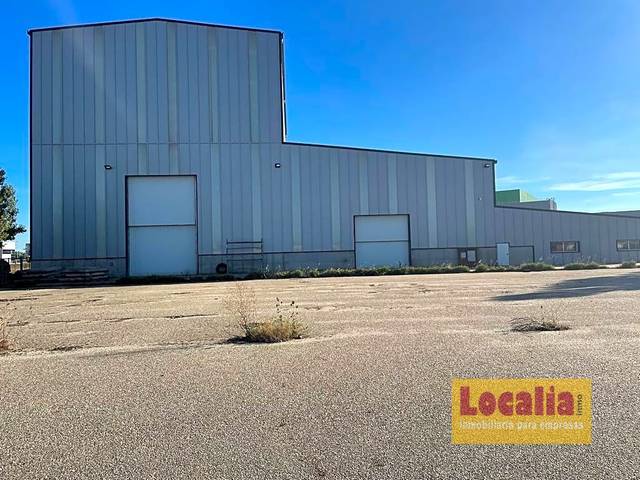 Nave industrial en Alquiler en Poligono Industrial en Aguilar de Campoo