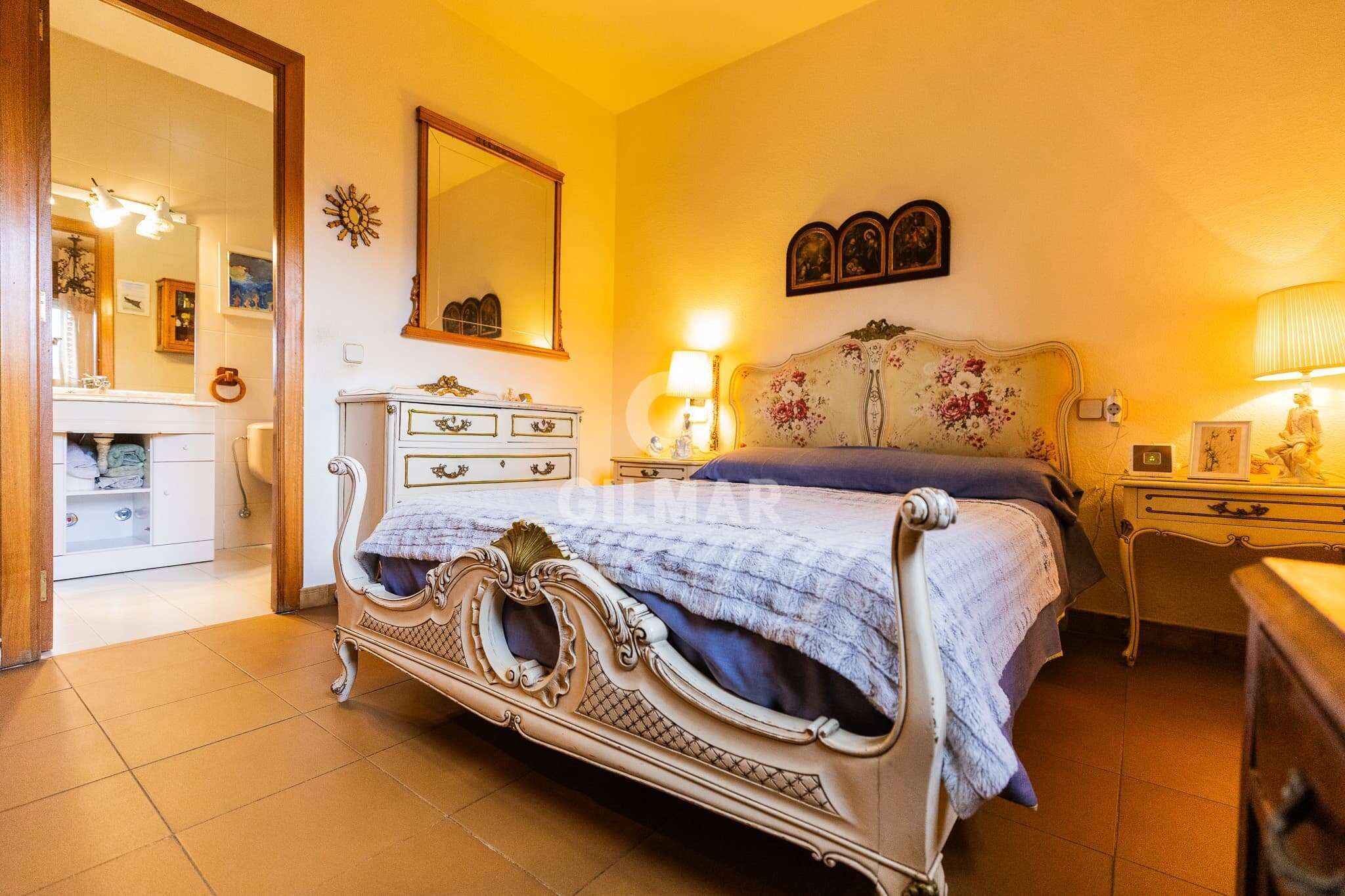 Dormitori de Casa o xalet en venda en Colmenarejo amb Calefacció i Jardí privat