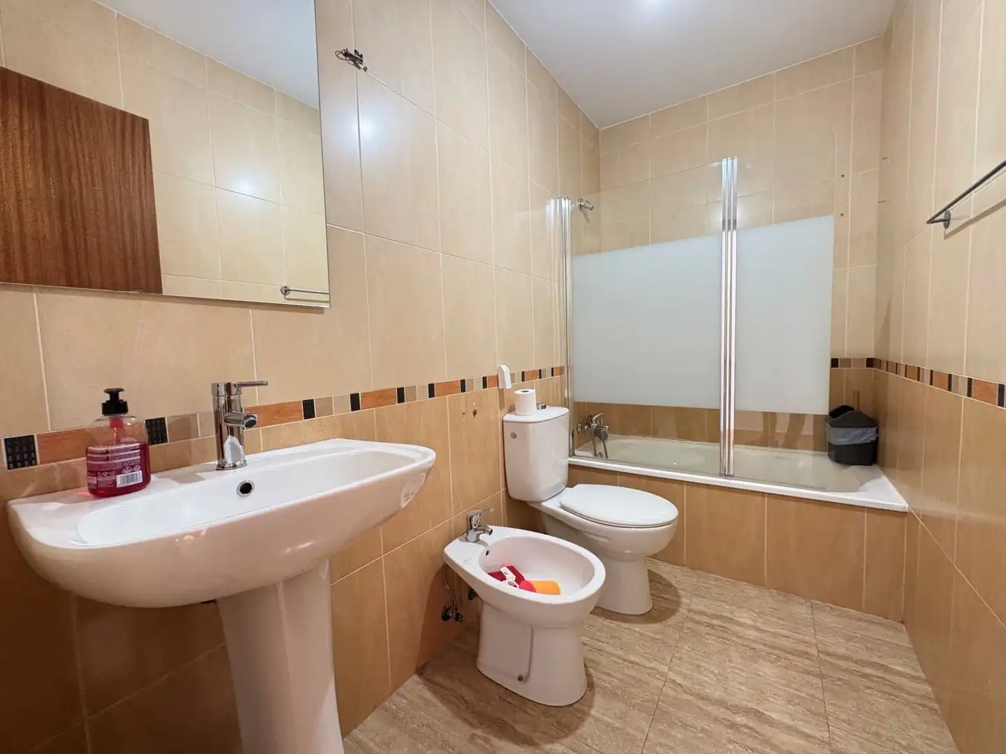 Badezimmer von Wohnung zum Verkauf in Núcleo urbano
