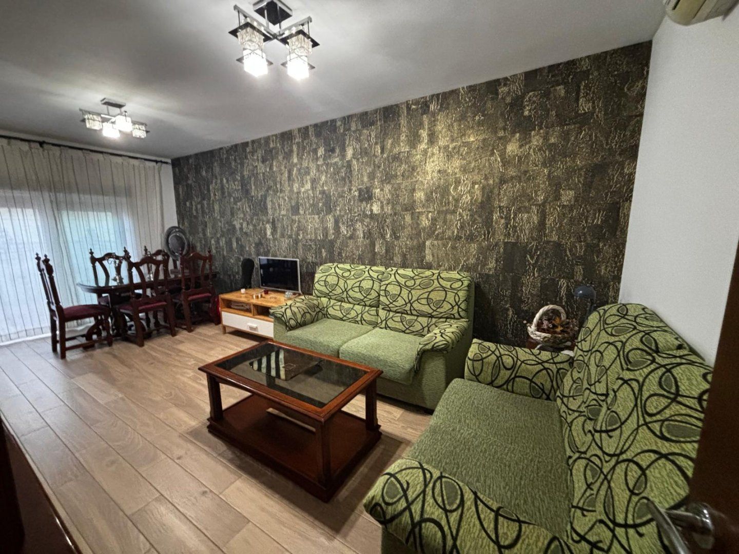 Living room of Single-family semi-detached for sale in La Rinconada  with Air Conditioner, Heating and Terrace