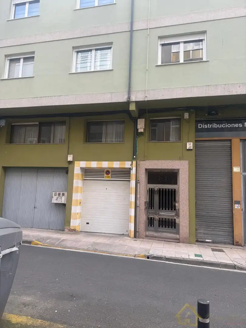 Außenansicht von Wohnung zum Verkauf in Lugo mit Heizung