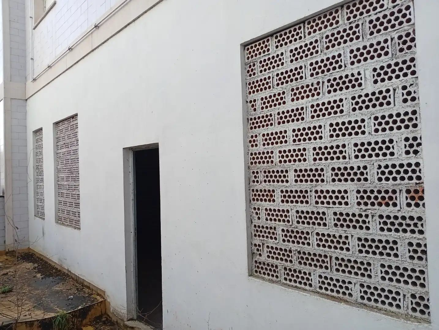 Vista exterior de Local en venta en Nava
