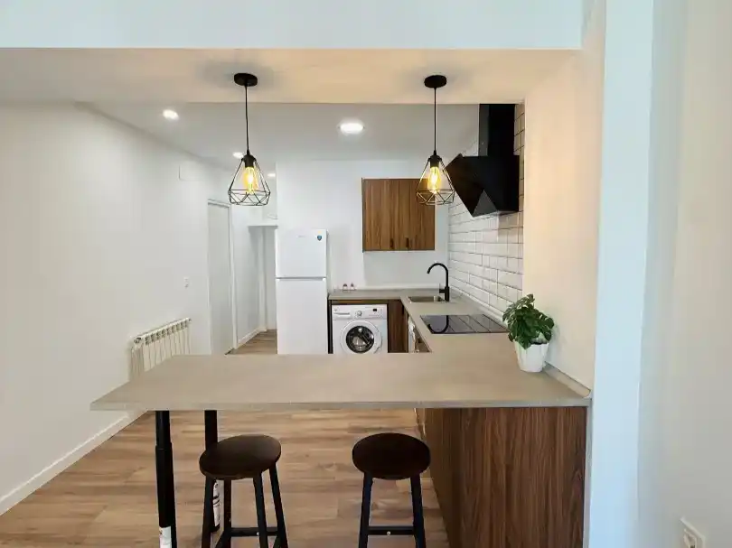 Küche von Wohnung zur Miete in Zaragoza mit Parkett, Möbliert und Balkon