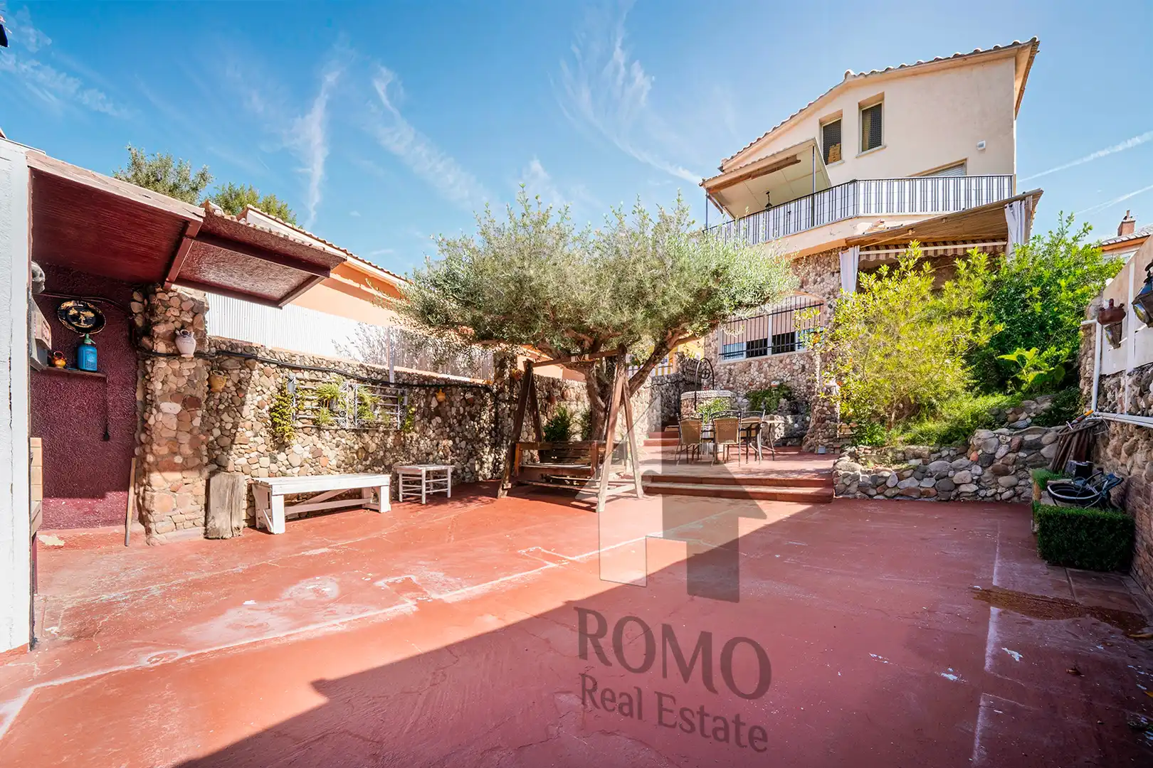 Casa amb terrassa en venda a Santa Perpètua de Mogoda