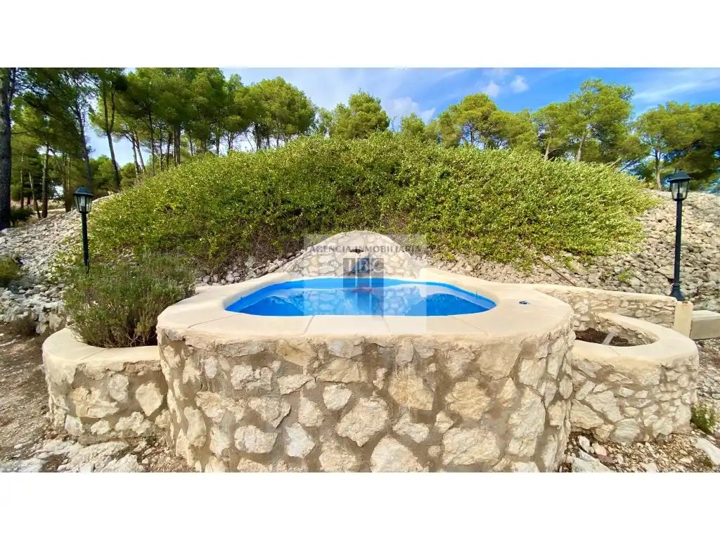 Piscina de Finca rústica en venda en Alcoy / Alcoi amb Forn