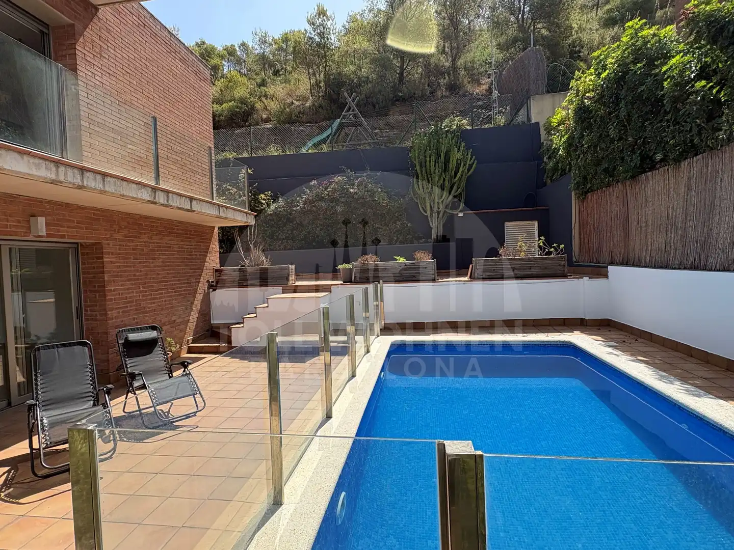 Swimming pool of Detached homes for sale in Castelldefels  with Air Conditioner, Heating and Terrace