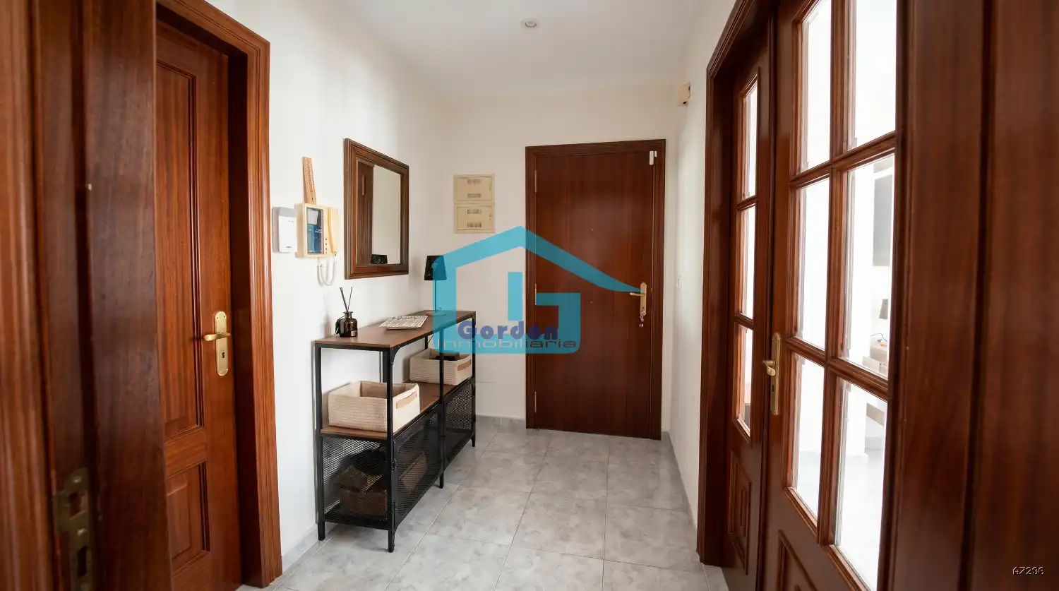 Ático en venta en Sanxenxo con Calefacción, Terraza y Amueblado