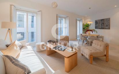 Living room of Flat for sale in  Madrid Capital  with Air Conditioner and Heating