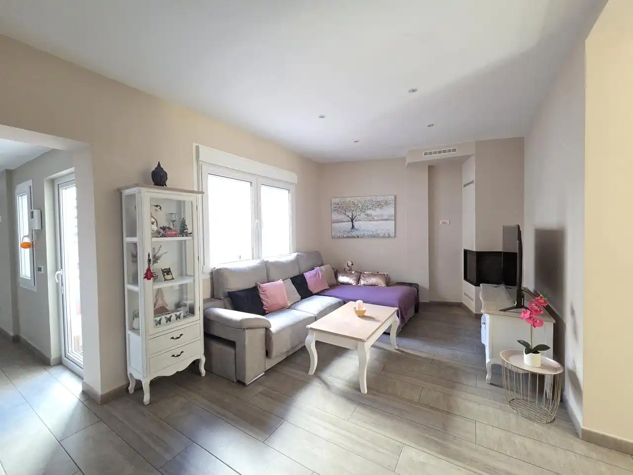 Living room of Houses for rent in Madrid  with Air Conditioner, Heating and Terrace